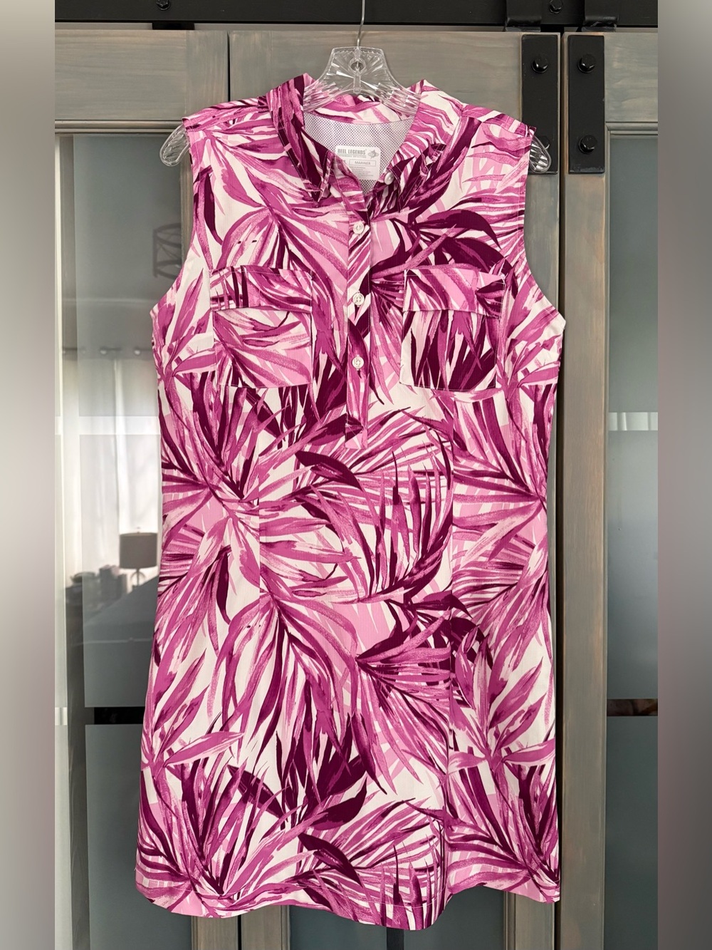 REEL LEGENDS Performance Dress size Medium